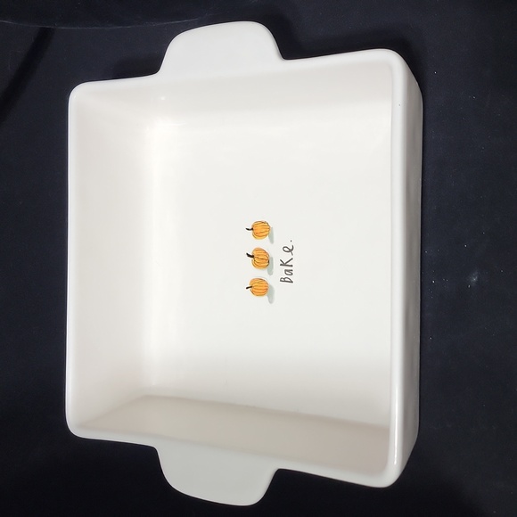 Rae Dunn Other - Rae Dunn Baking Dish